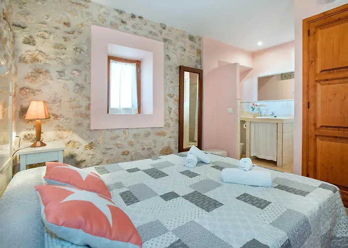 Villa Owl Maria - Family And Friends